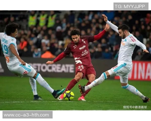 斯特拉斯堡球迷愤怒抗议母公司将球队当作切尔西二队的悲惨现状